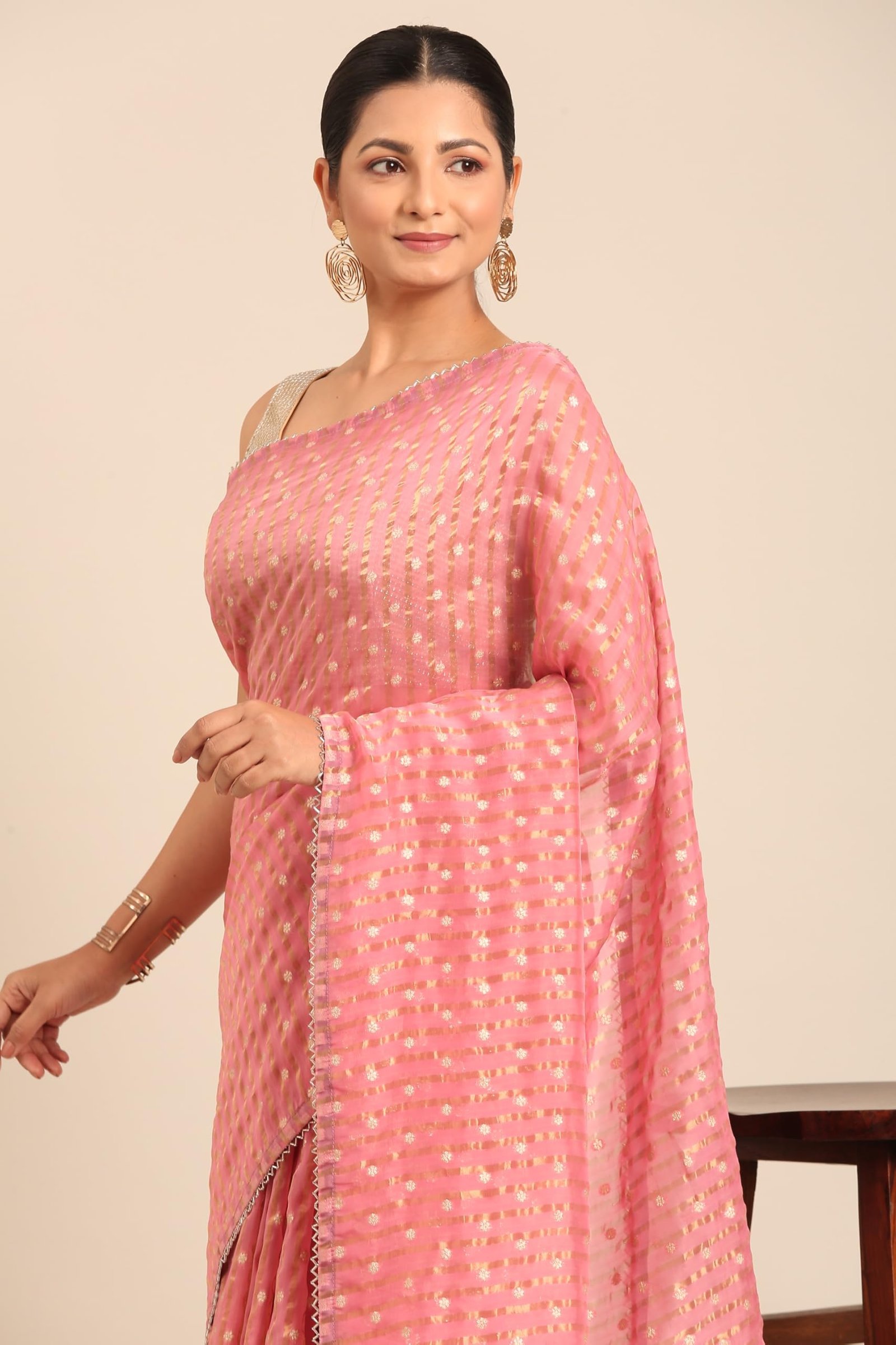 MOHEY Women's Art Silk Zari Weave Saree (Pink) - Image 5